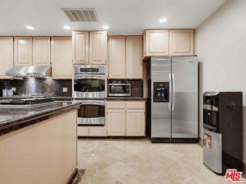 Tiny photo for 12449 Allin Street, Los Angeles, CA 90066 (MLS # 26858995)