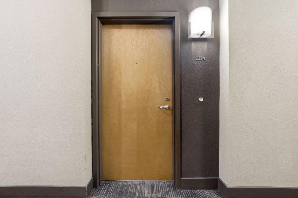 20488 Stevens Creek Boulevard 1114