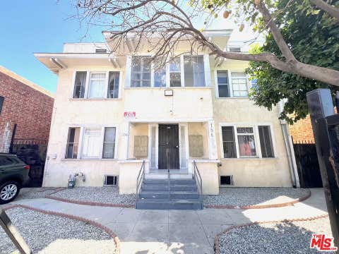 Photo of 156 W 32nd Street #6, Los Angeles, CA 90007 (MLS # 26868085)