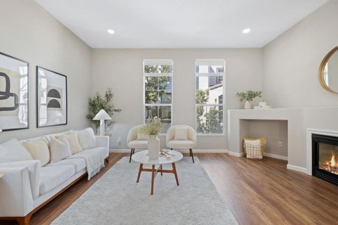 Photo of 52 Wind Song, Milpitas, CA 95035 (MLS # ML82034349)