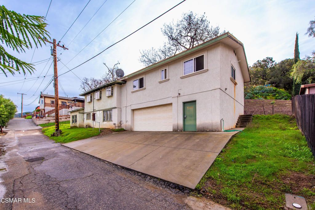 Photo of 6130 Birch Street, Simi Valley, CA 93063 (MLS # 226000124)