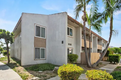2521 W Sunflower Avenue Unit R1, Santa Ana, CA 92704 - MLS#: PW25149686