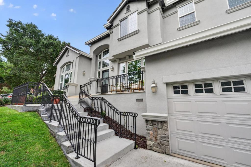 16655 Glenn Canyon Court