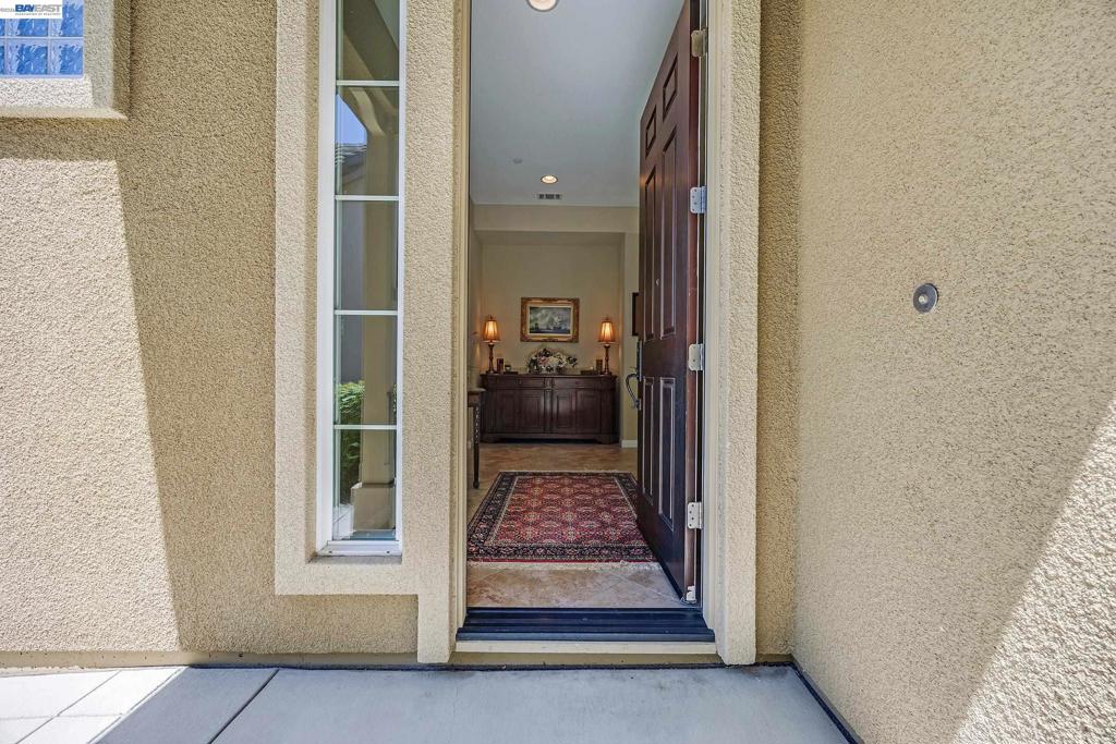 1362 Chatham Ct