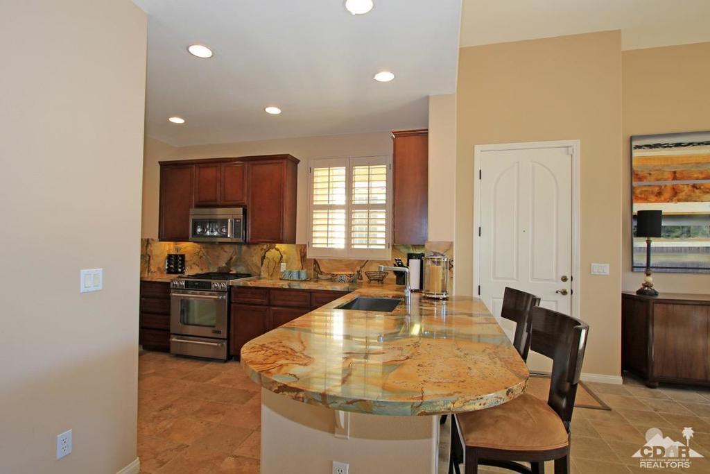 Puerta Azul - Residential