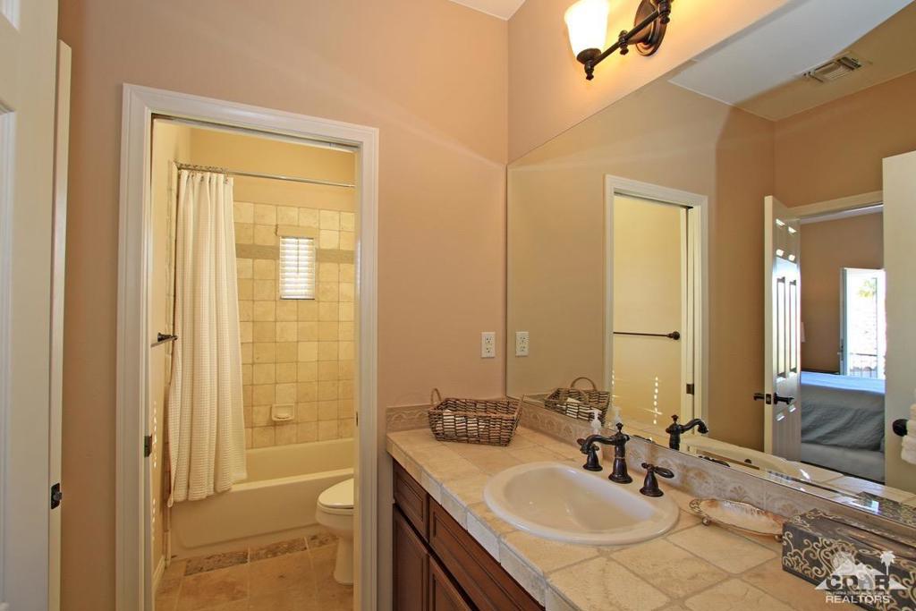 Puerta Azul - Residential