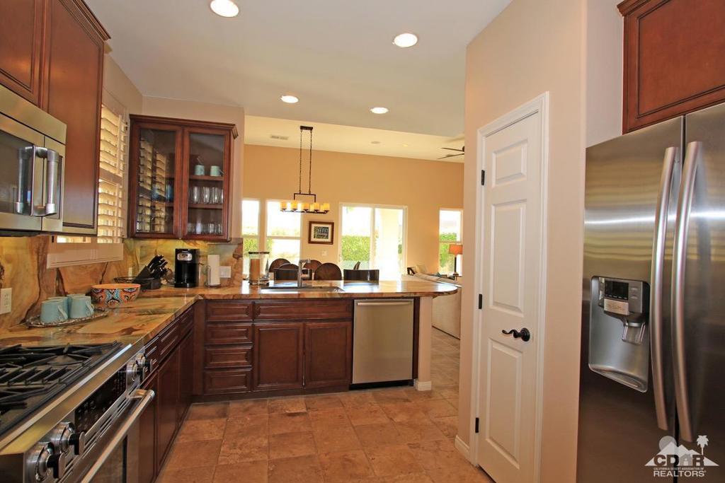 Puerta Azul - Residential