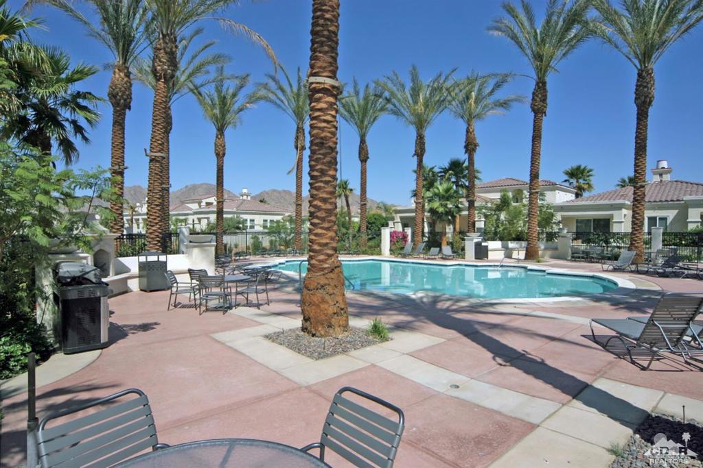 Puerta Azul - Residential