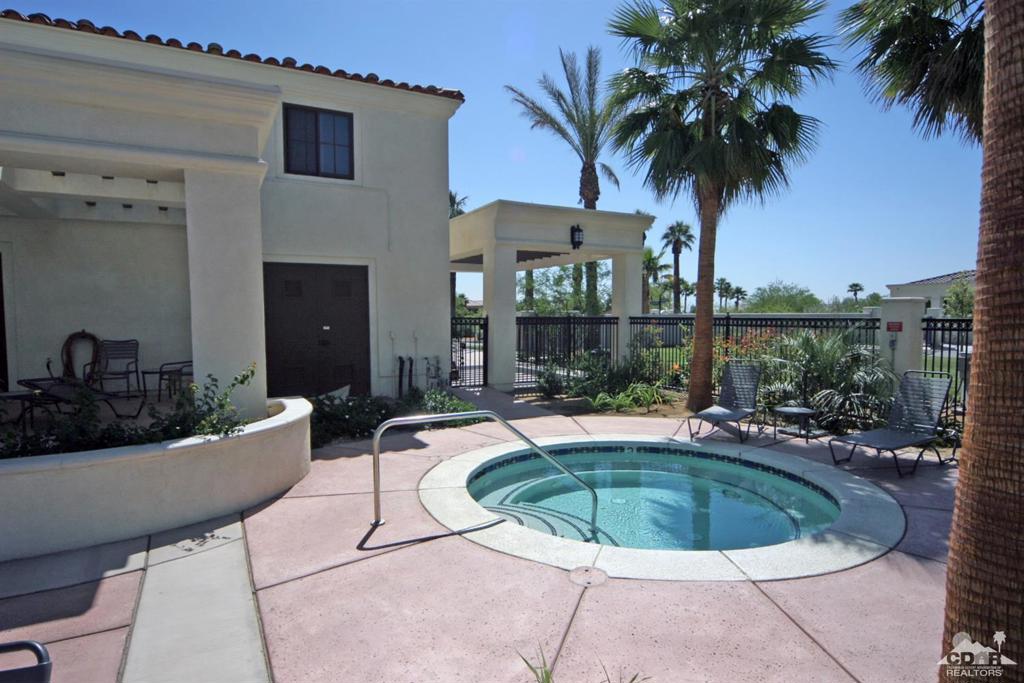 Puerta Azul - Residential