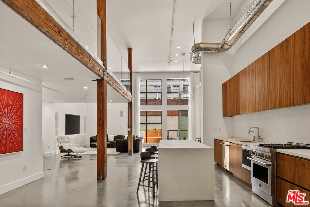 Photo of 4115 Glencoe Avenue #107, Marina Del Rey, CA 90292 (MLS # 26658549)