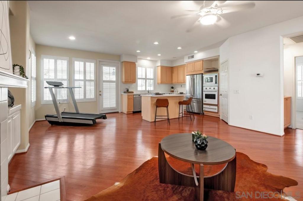 Del Mar - Residential