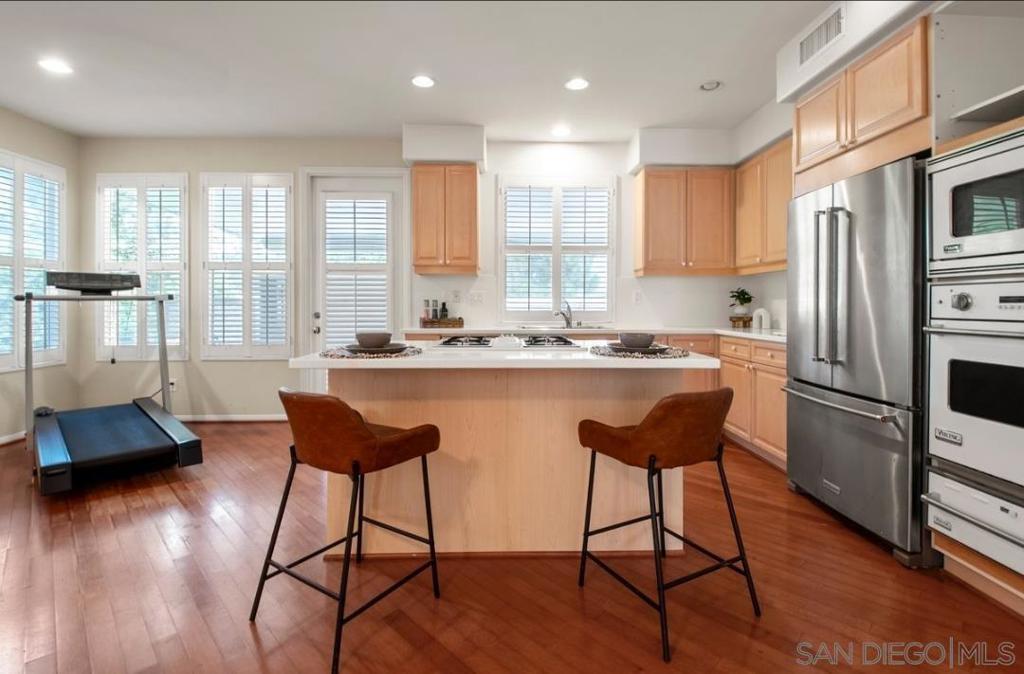 Del Mar - Residential