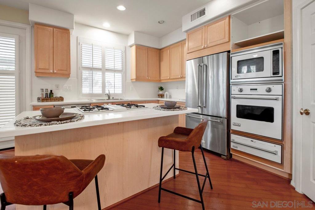 Del Mar - Residential