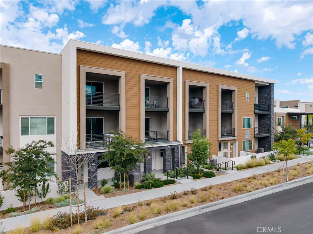 Solis Park - Residential