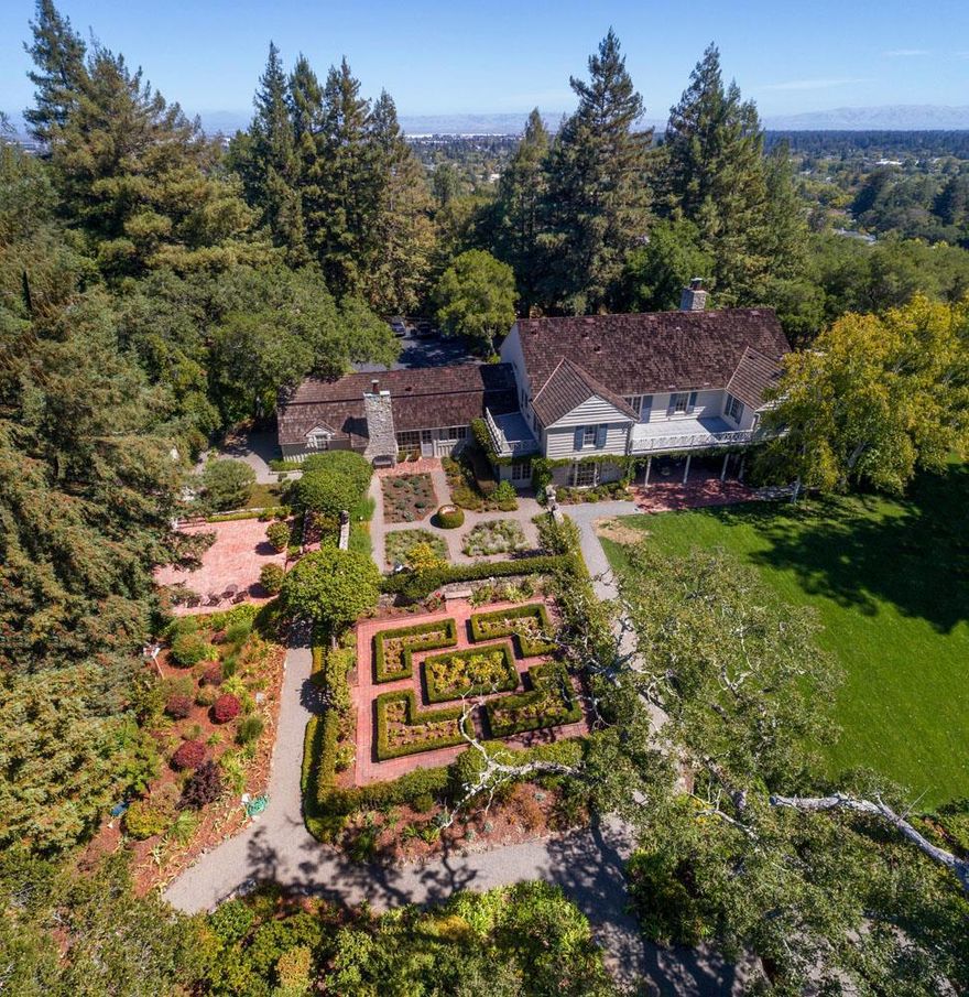 One of the largest parcels available on the San Francisco Peninsula. Exceptionally rare 32 acres in Woodside Hills just minutes to Menlo Country Club and only 2 miles to Highway 280.