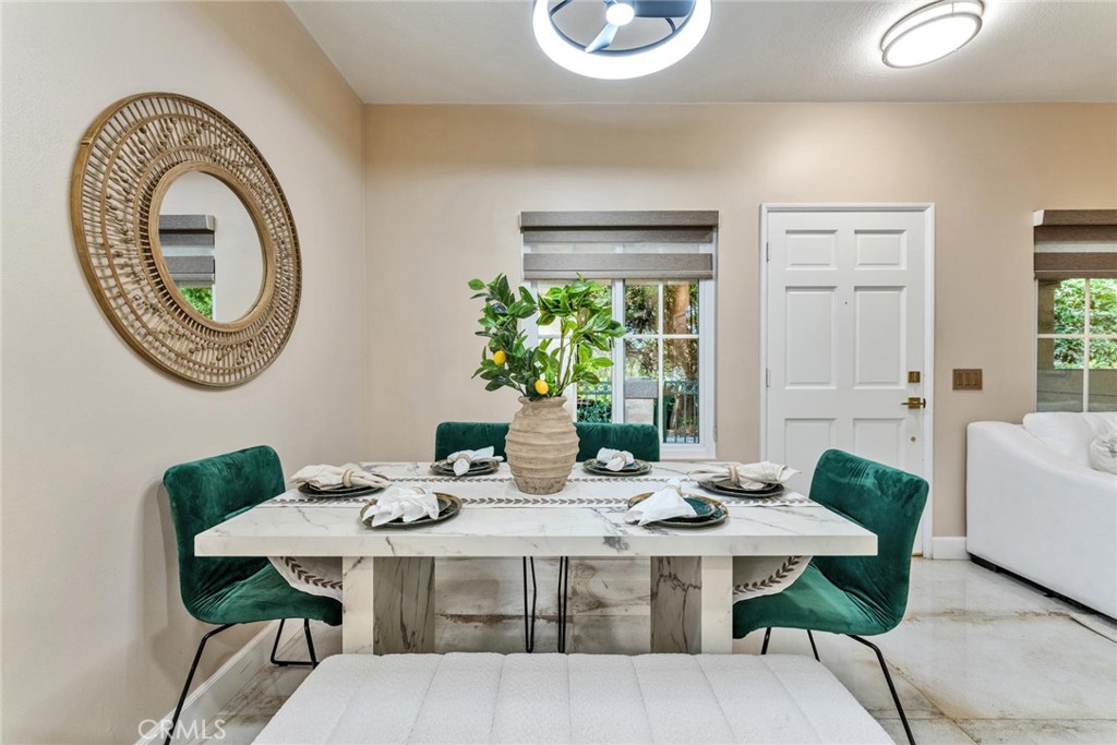 312 Torito Ln