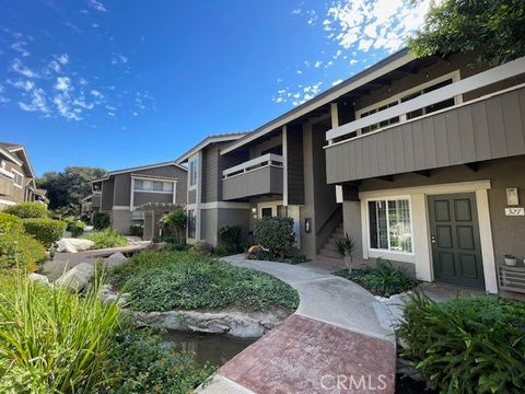 326 Streamwood Irvine CA 92620