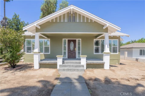 Photo of 2357 Wilshire ST, Riverside, CA 92501 (MLS # IG26181012)