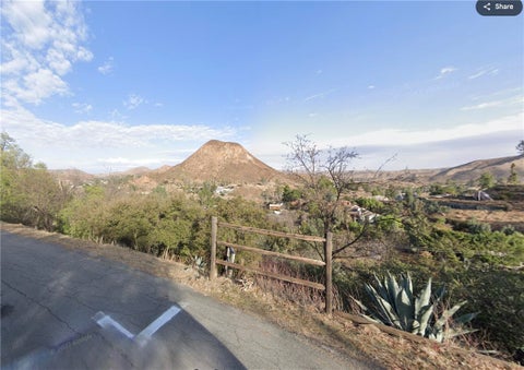 Photo of 0 Malibu Dr, Agoura Hills, CA 91301 (MLS # AR26161337)