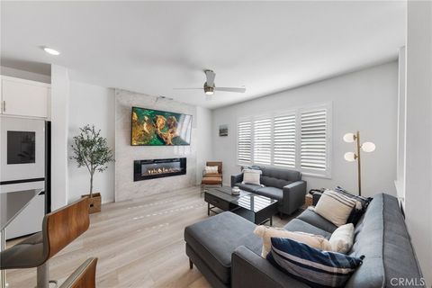 Photo of 303 Sweet Place, Fallbrook, CA 92028 (MLS # SW26000079)