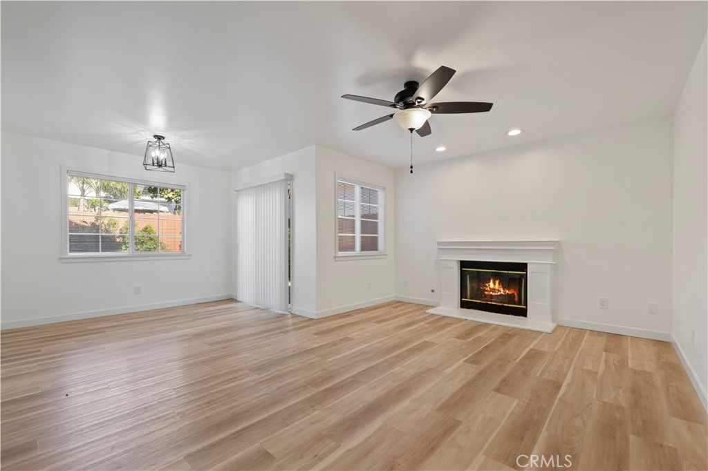 7049 Sunnycrest Trail