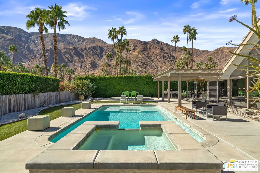 Vista Las Palmas - Residential