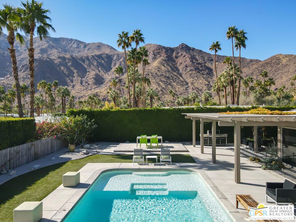 Vista Las Palmas - Residential