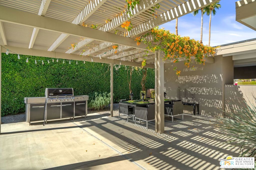 Vista Las Palmas - Residential