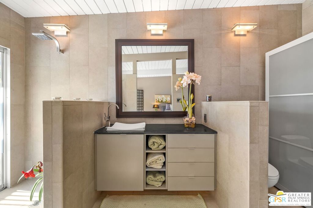 Vista Las Palmas - Residential