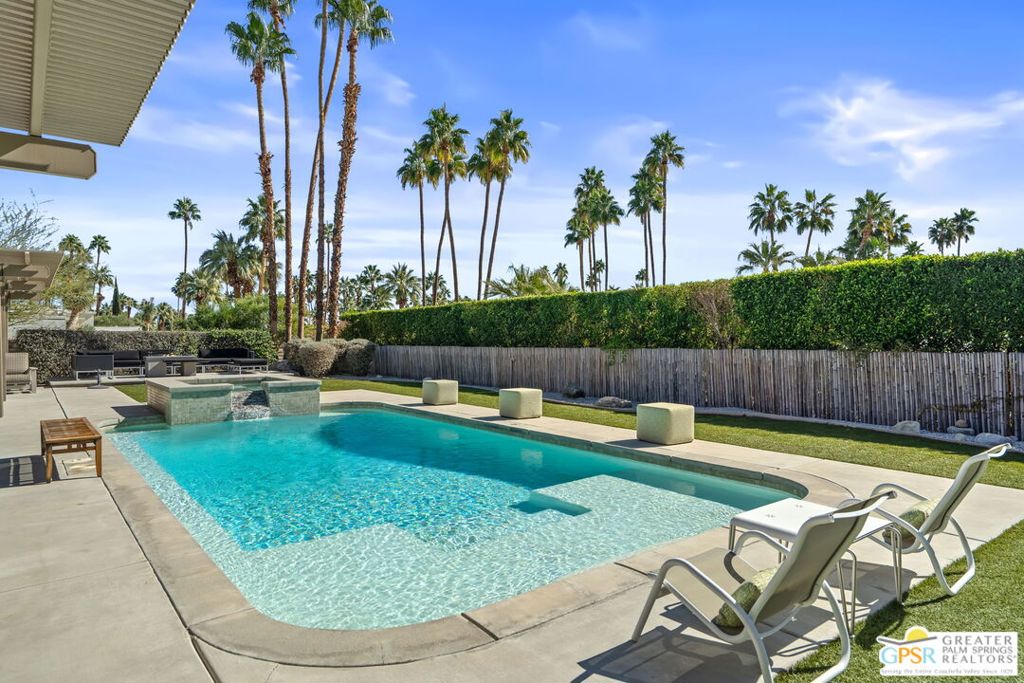 Vista Las Palmas - Residential