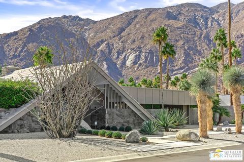 797 W Via Vadera Palm Springs CA 92262