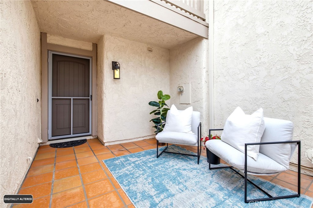 127 Avenida Adobe