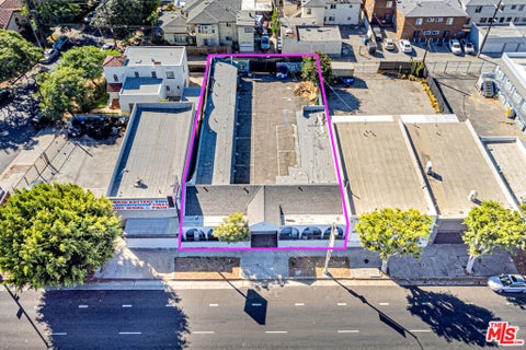 Photo of 5062 W Washington Boulevard, Los Angeles, CA 90016 (MLS # 26867059)