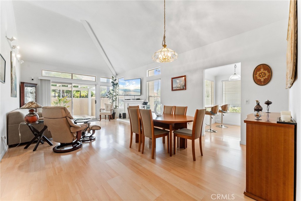 21618 Paseo Palmetto