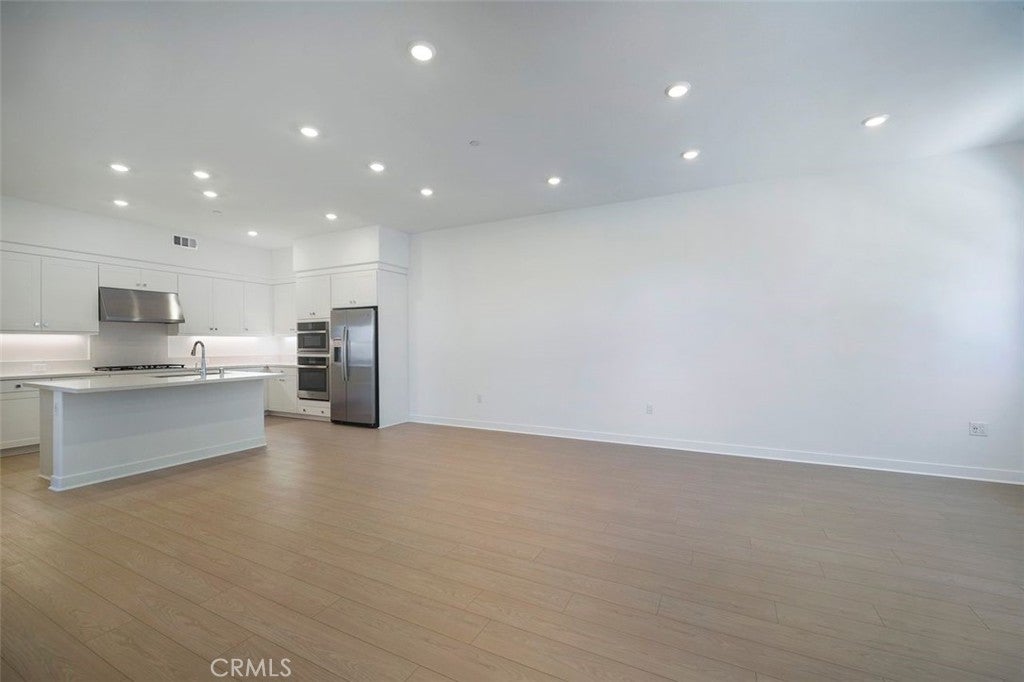 523 Mulligan, Irvine CA 92618 - Photo 10
