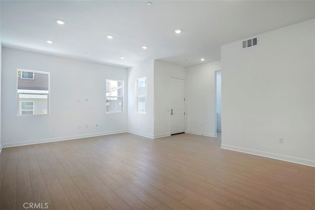 523 Mulligan, Irvine CA 92618 - Photo 13