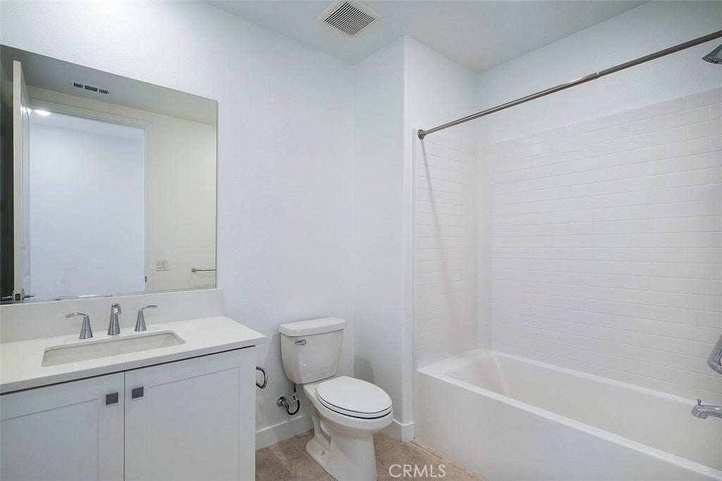 523 Mulligan, Irvine CA 92618 - Photo 20