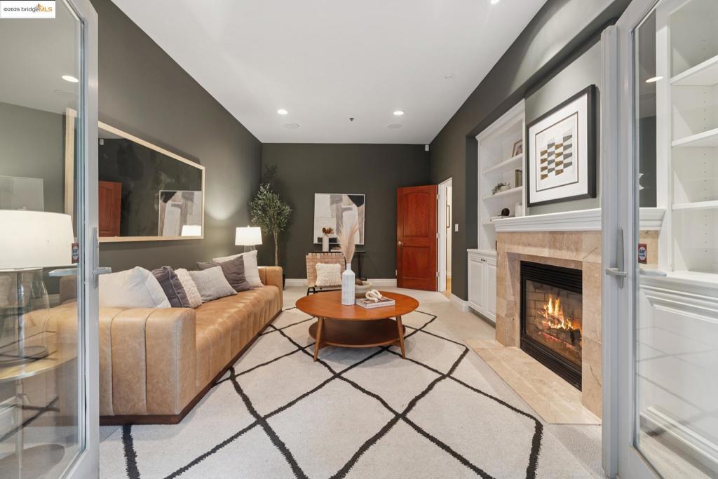 PIEDMONT PINES - Residential