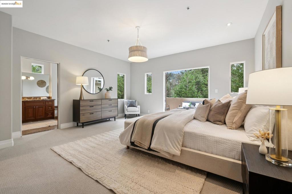 PIEDMONT PINES - Residential