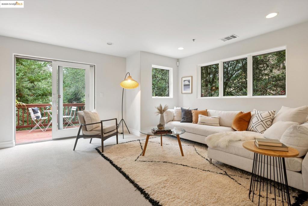PIEDMONT PINES - Residential