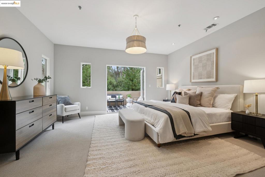 PIEDMONT PINES - Residential