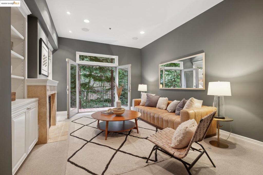 PIEDMONT PINES - Residential