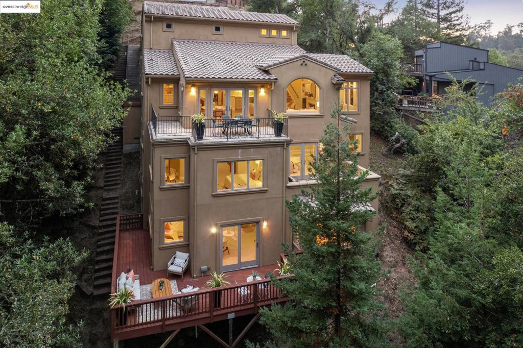 PIEDMONT PINES - Residential