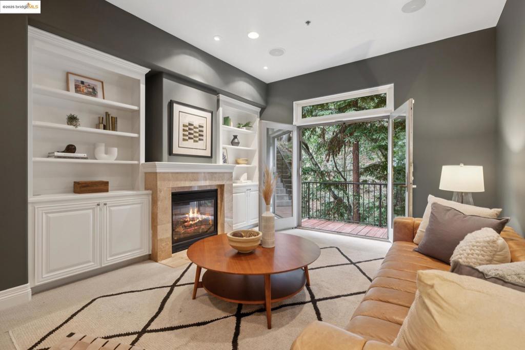 PIEDMONT PINES - Residential