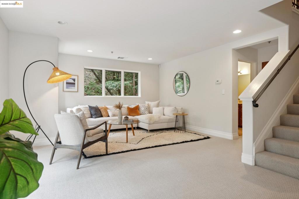 PIEDMONT PINES - Residential