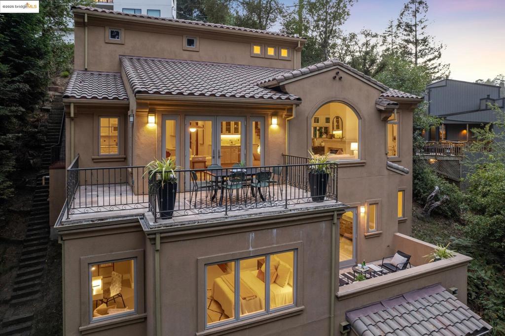 PIEDMONT PINES - Residential