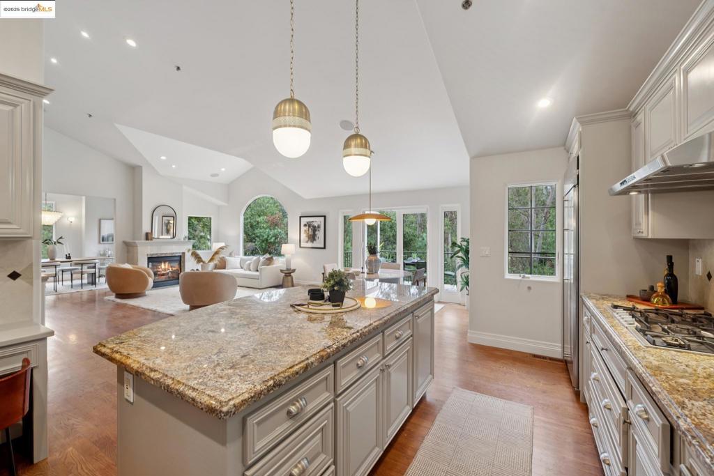 PIEDMONT PINES - Residential