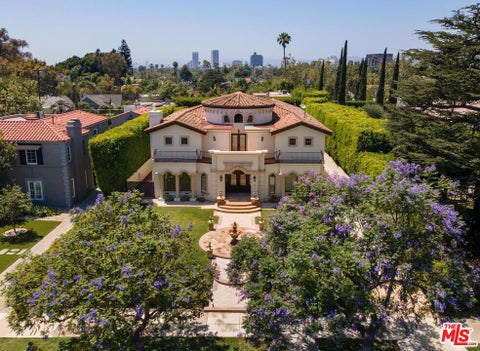 Photo of 123 Fremont Place, Los Angeles, CA 90005 (MLS # 26946401)