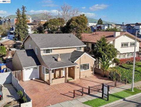 Photo of 41330 Roberts Ave Ave, Fremont, CA 94538 (MLS # 41132440)