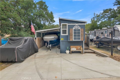 Tiny photo for 2123 Yellow Feather Cir, Paso Robles, CA 93446 (MLS # NS26114165)